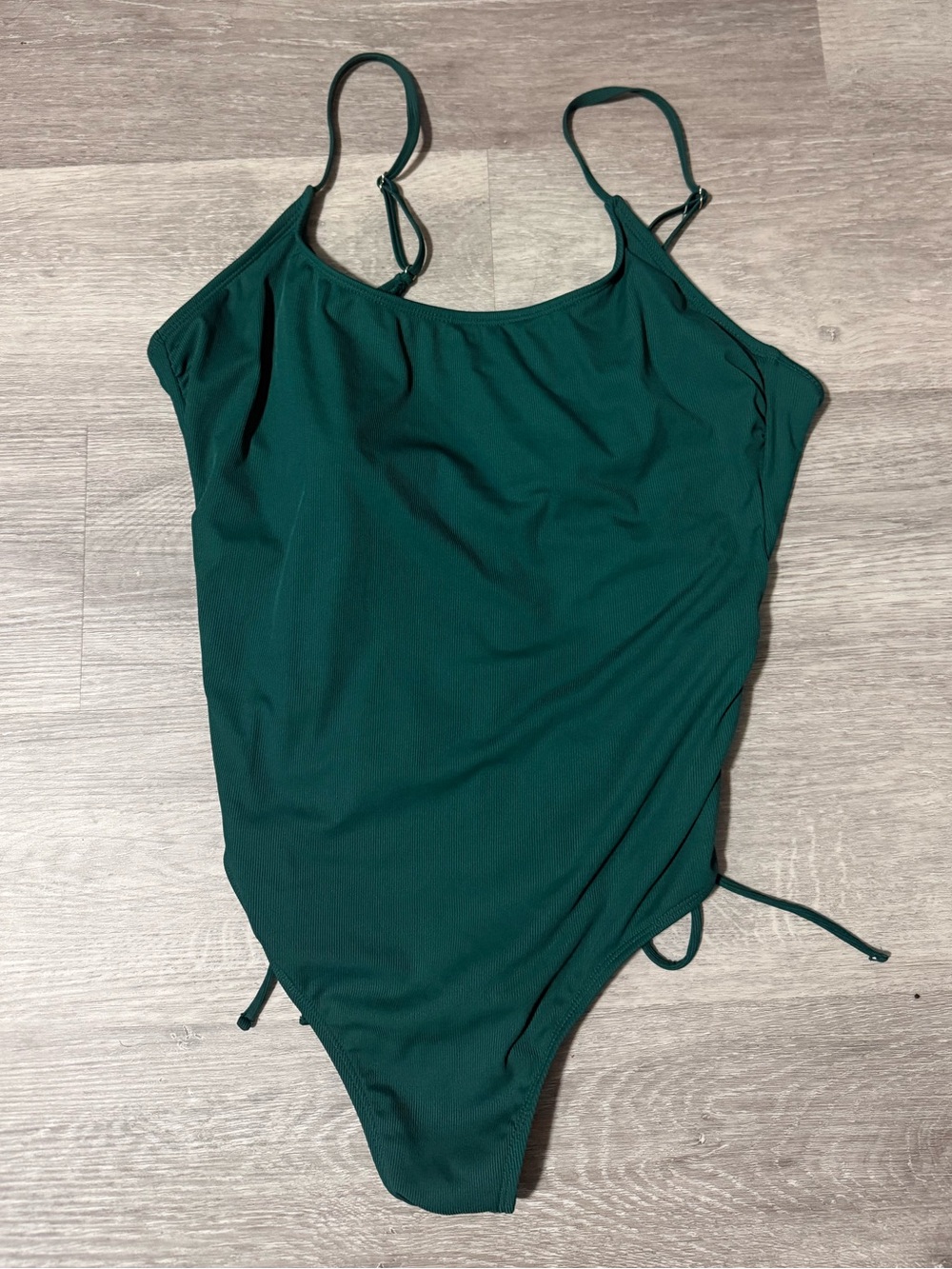 NWOT Shade & Shore Adjustable Drawstring Medium Coverage Women’s One Piece